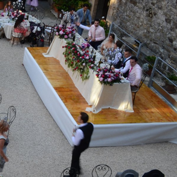 Palco spettacolo noleggio per eventi in toscana